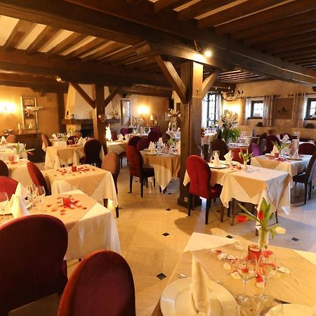 Logis Le Bourguignon Hotel Bèze Екстериор снимка