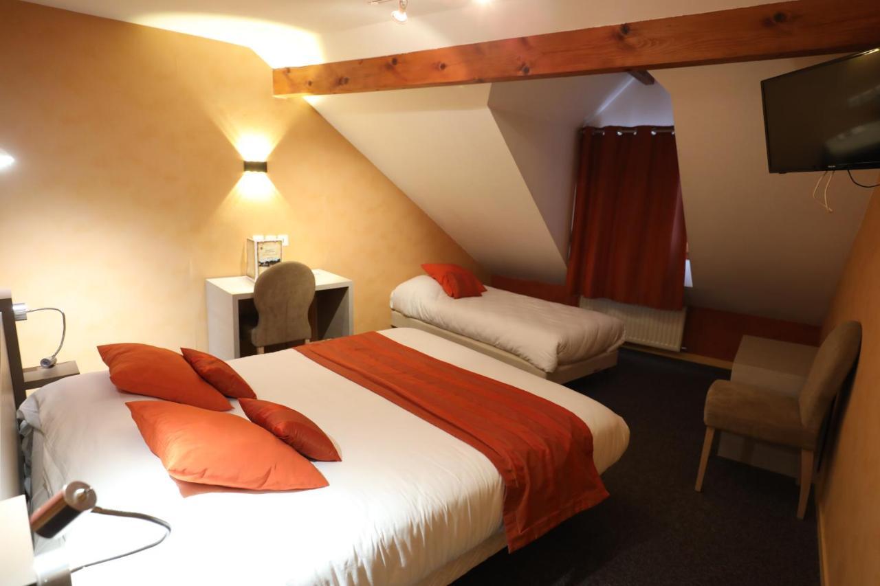 Logis Le Bourguignon Hotel Bèze Екстериор снимка