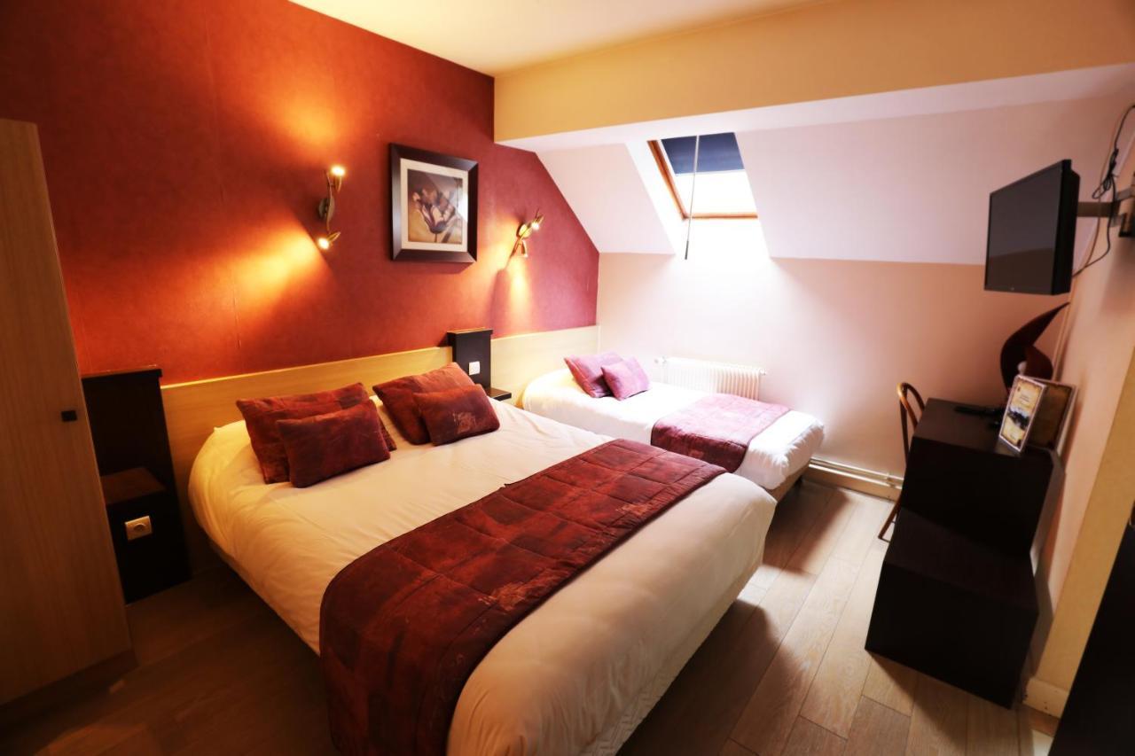 Logis Le Bourguignon Hotel Bèze Екстериор снимка