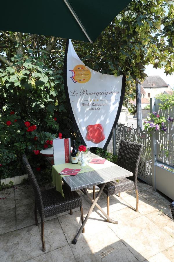 Logis Le Bourguignon Hotel Bèze Екстериор снимка