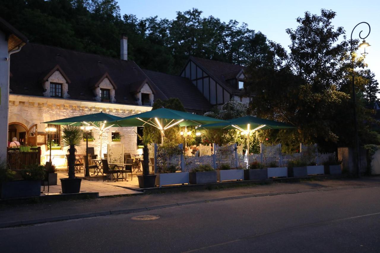 Logis Le Bourguignon Hotel Bèze Екстериор снимка